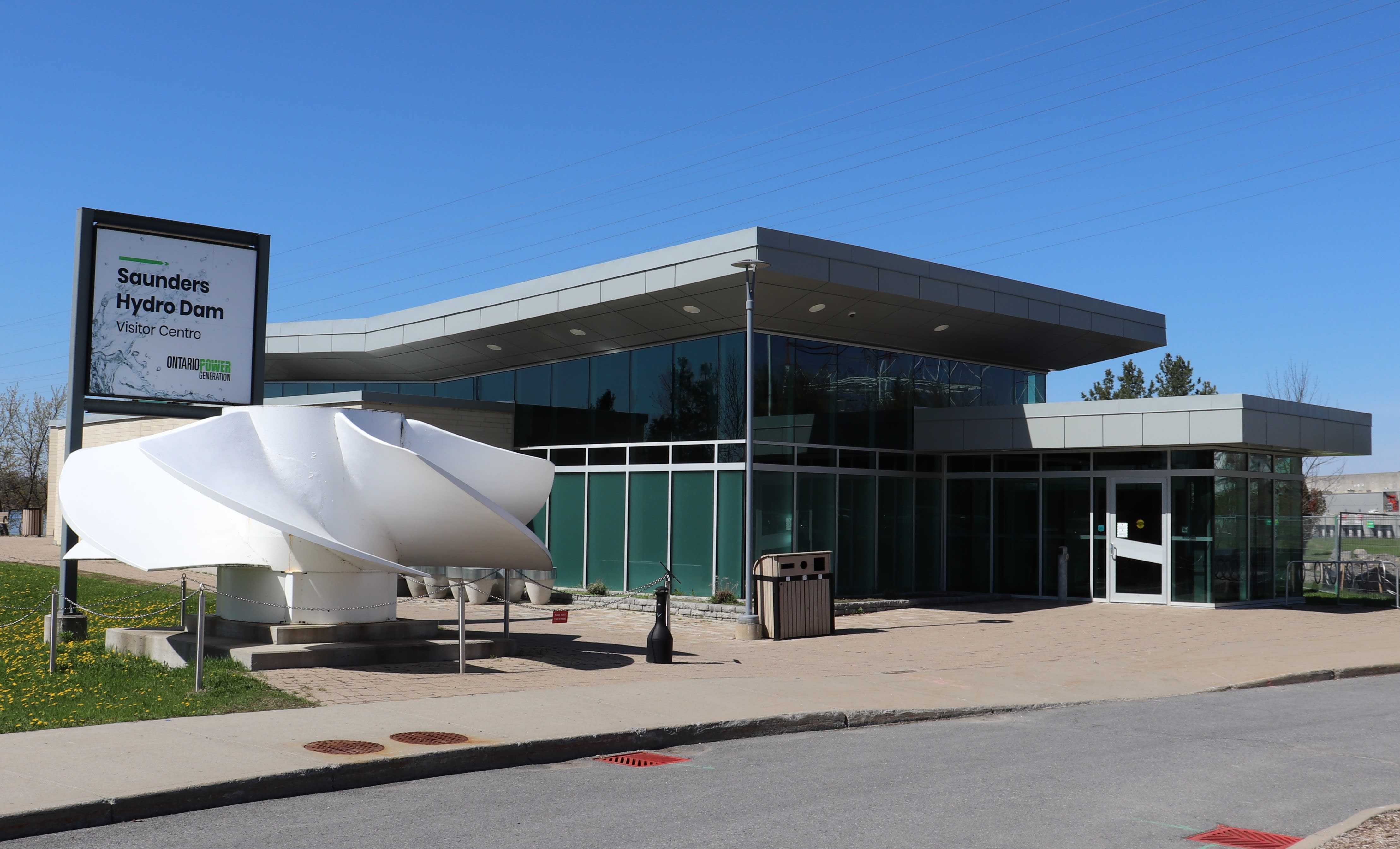 Saunders Hydro Dam Visitor Centre